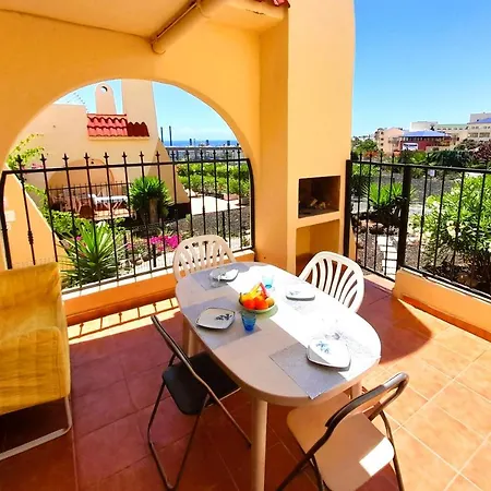 Fantastic 3 Bedrooms Mareverde, Wifi Free 펜션